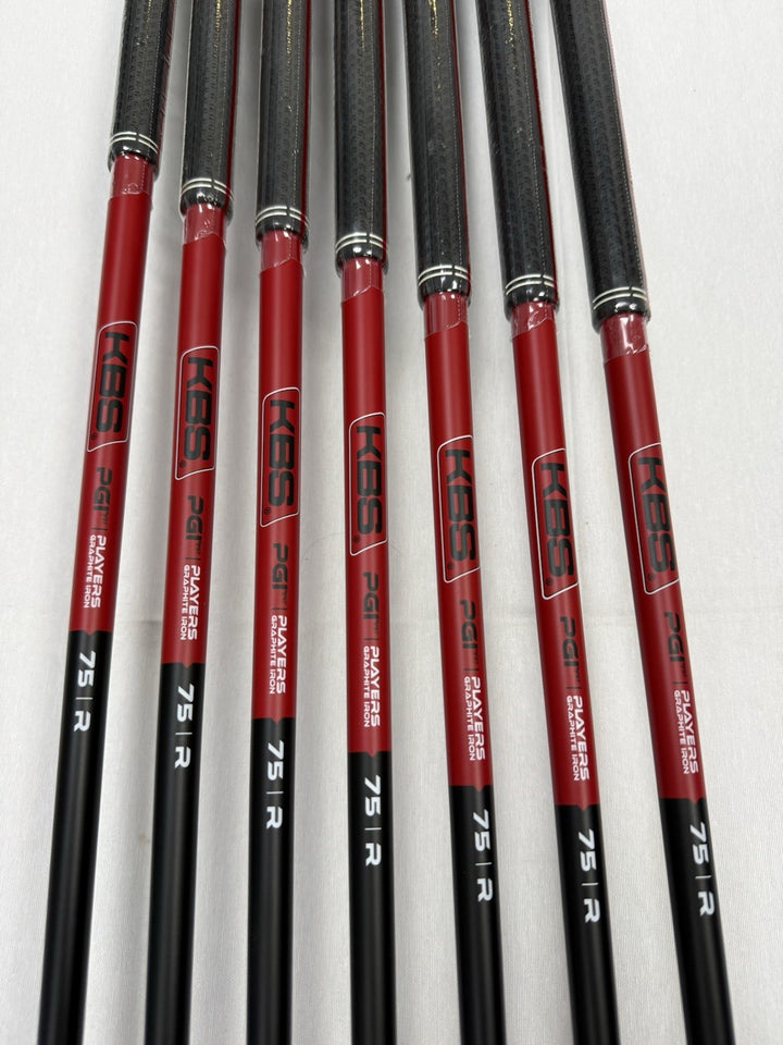 Brand New 2025 Cobra DS Adapt Max Irons