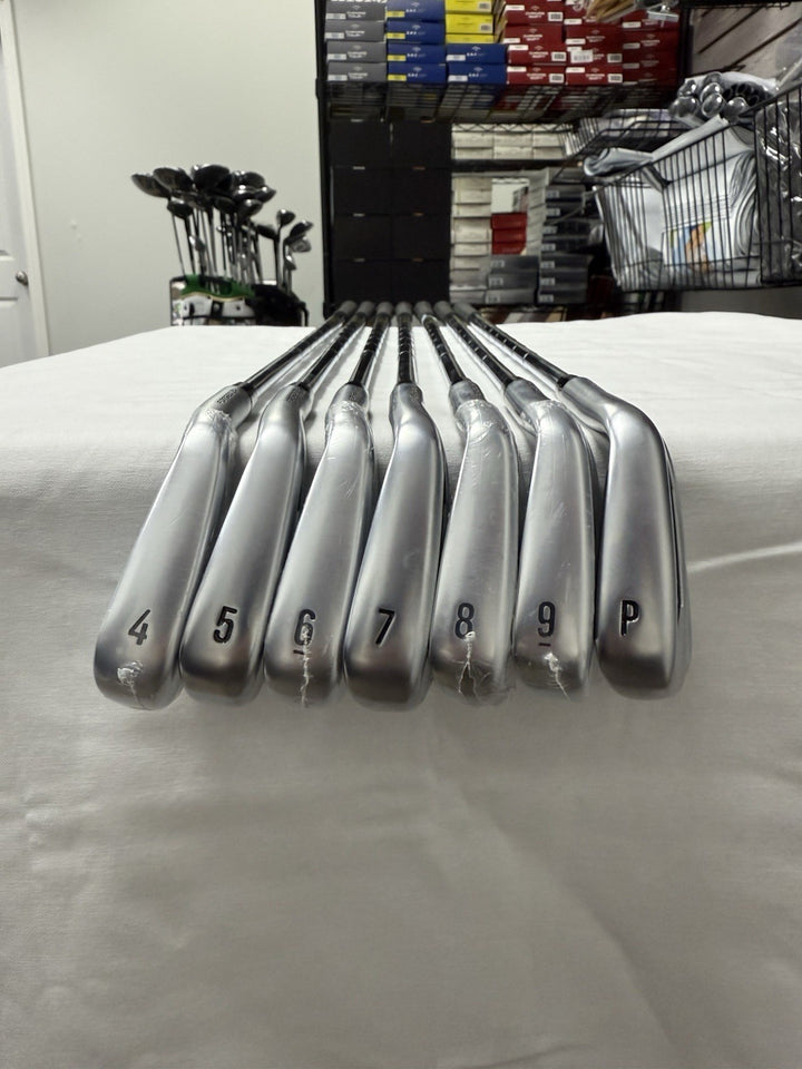 Brand New 2024 Callaway Apex Pro 4-P Irons