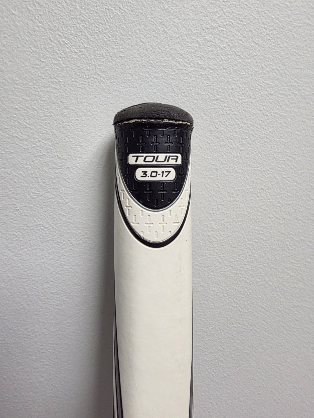 RH LAB Golf DF3 CounterBalance 37 3/4" w/ Upgraded Accra White Shaft.