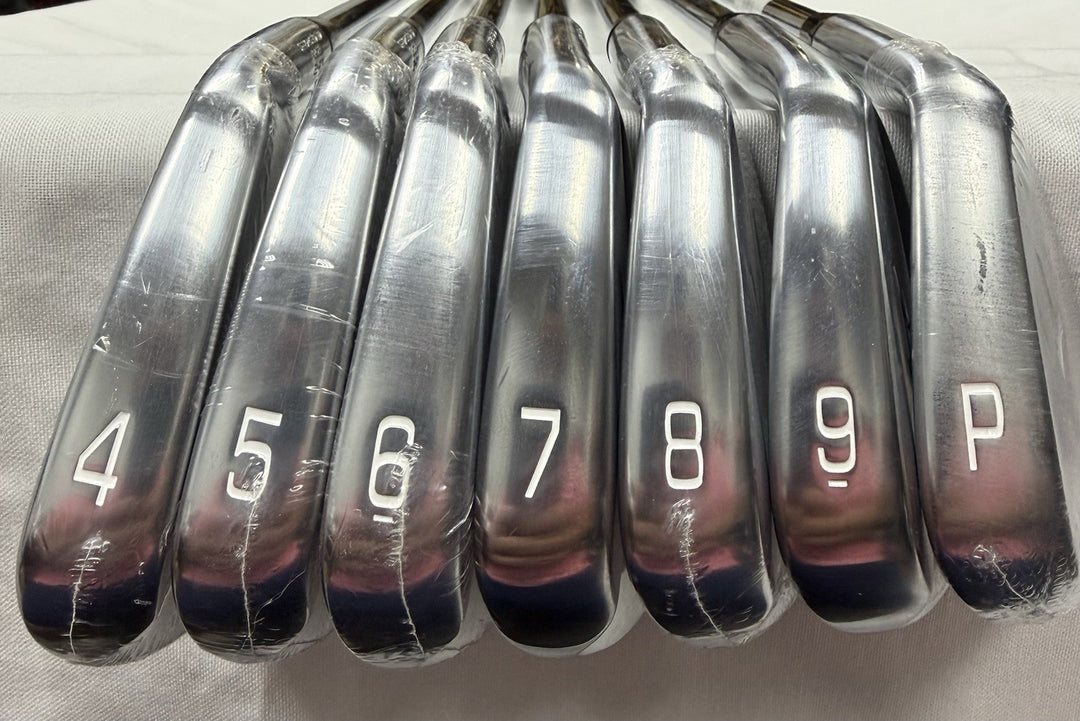 Brand New 2025 Mizuno Pro 241 Irons