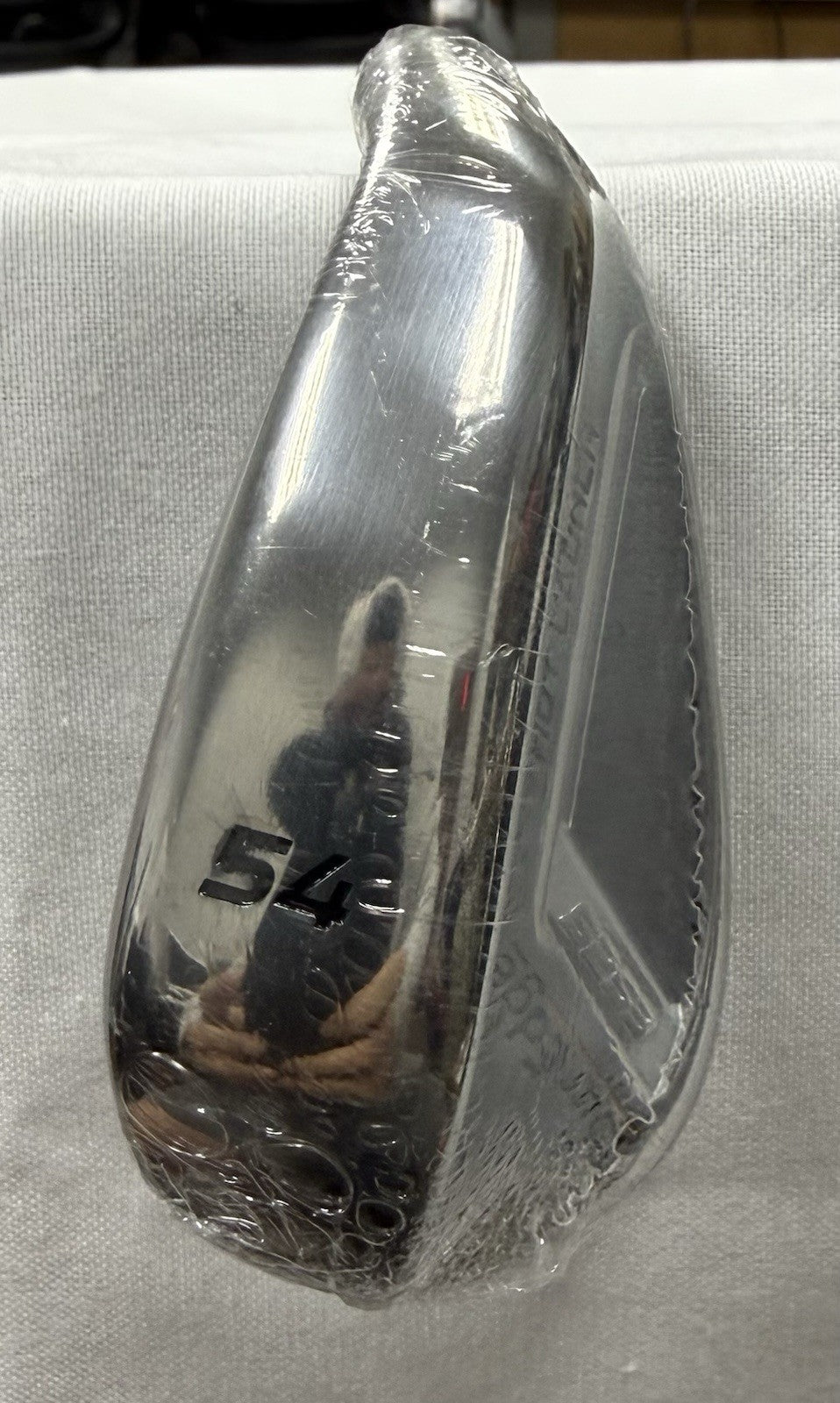 Brand New Tour Edge Hot Launch E525 VIBCOR 54 Degree