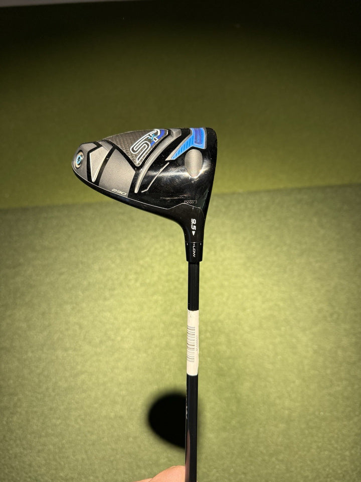 Mizuno ST-X 230 9.5 Driver 