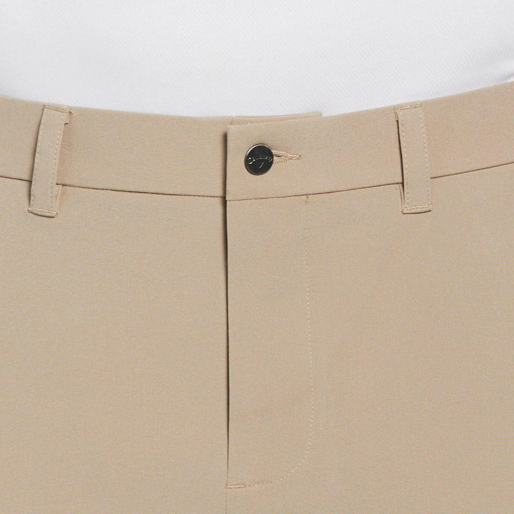 9" Swing Tech Short